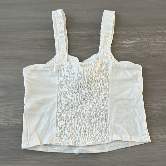 Zara Kids White Eyelet Tank - Picture 3 of 3